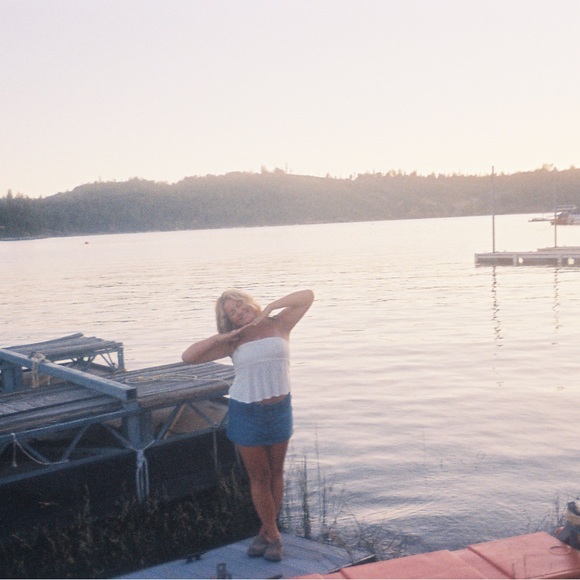 Meet your Posher, Shelby - Picture 6 of 8